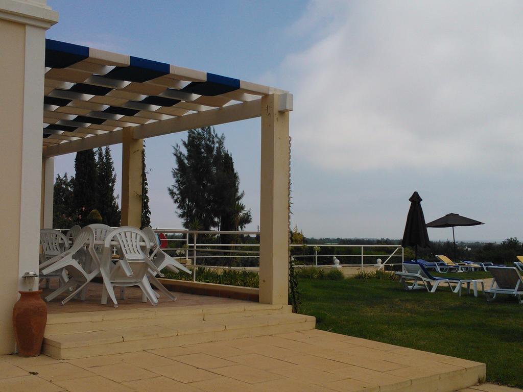 塔维拉 Quinta Da Moura Casa-De-Campo旅馆 外观 照片